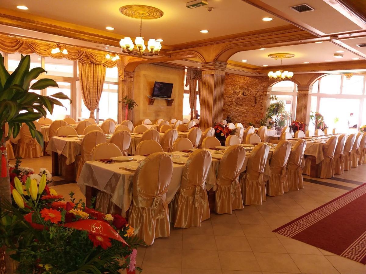 Hotel & Restaurant Great Wall - Airport سراييفو المظهر الخارجي الصورة