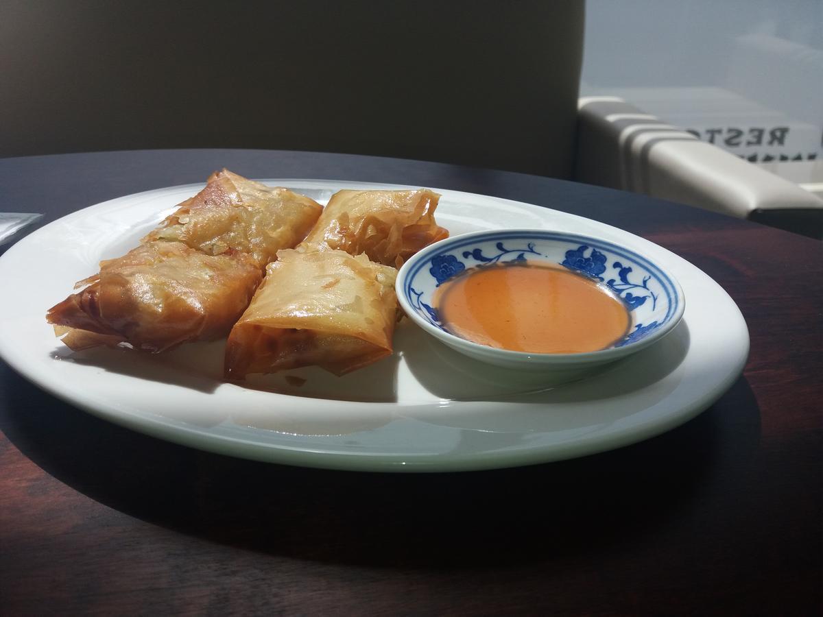 Hotel & Restaurant Great Wall - Airport سراييفو المظهر الخارجي الصورة